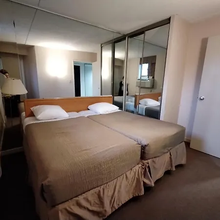 Royal Harbour Resort Thornbury Extérieur photo