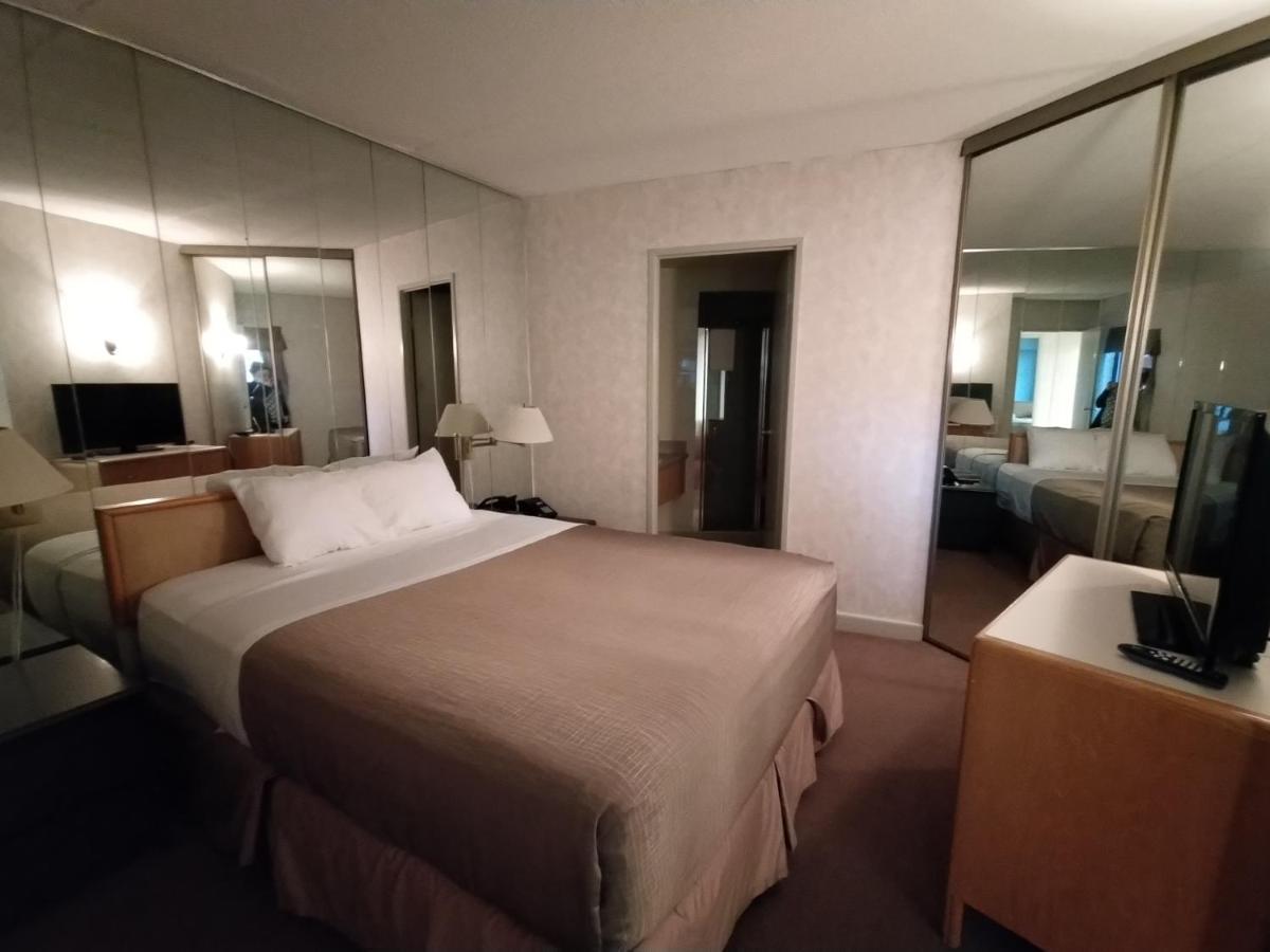 Royal Harbour 3*